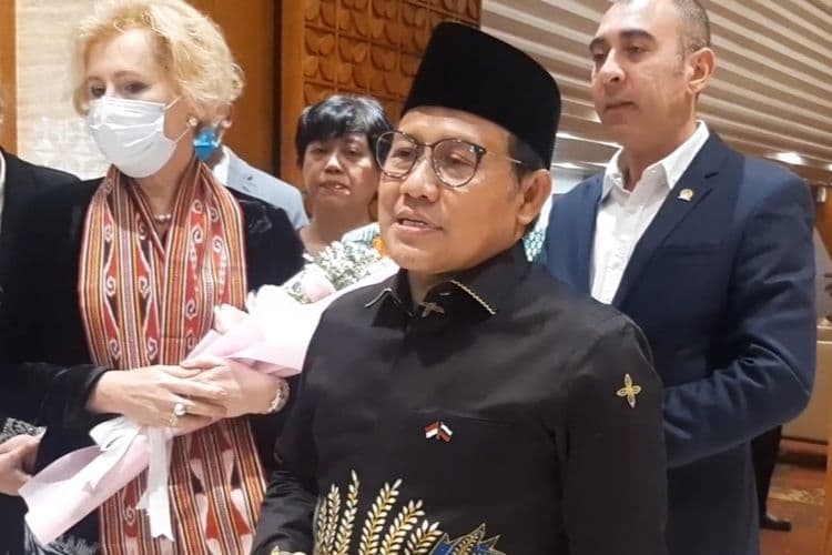 Masyarakat Sipil dan Politisi Partai Harus Berpedoman Pada Politik Luar Negeri RI Bebas-Aktif Menyikapi Konflik Rusia-Ukraina