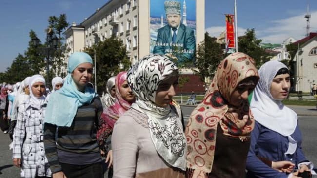 Sejak Ukraina Timur Bergabung Ke Republik Federasi Rusia, Muslim Tatar Memperoleh Kembali Otonomi Budayanya