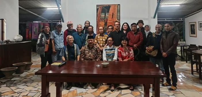 Suasana Terbuka