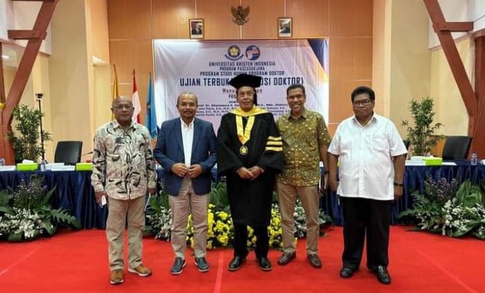 Promosi Doktor Manuel Kaiseipo
