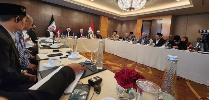 FPN: Indonesia dan Iran Harus Jadi Poros; NU dan Muhammadiyah Harus Kepung Kedubes AS!