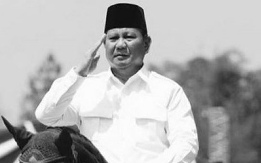 Menagih Komitmen Prabowo Kembali ke UUD 1945